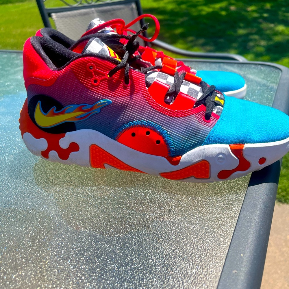 Paul George 6 hot wheels